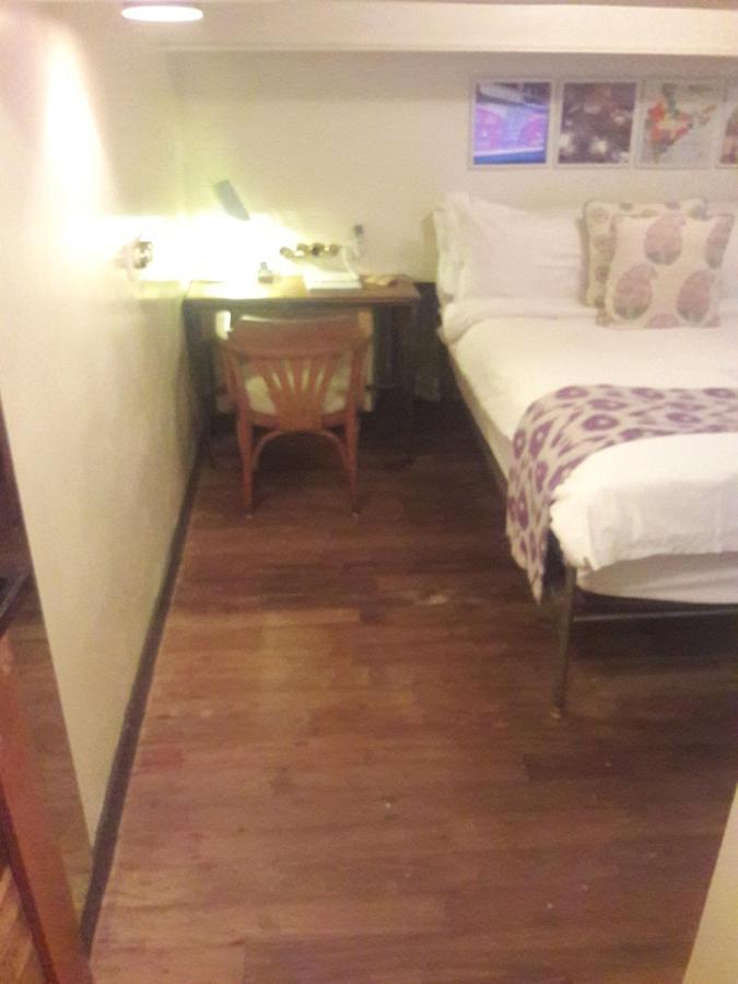 Abode Bombay Hotell Eksteriør bilde